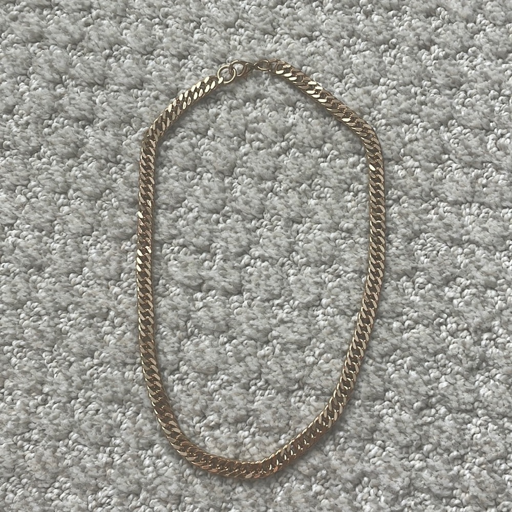 Small Gold Pleated Necklace